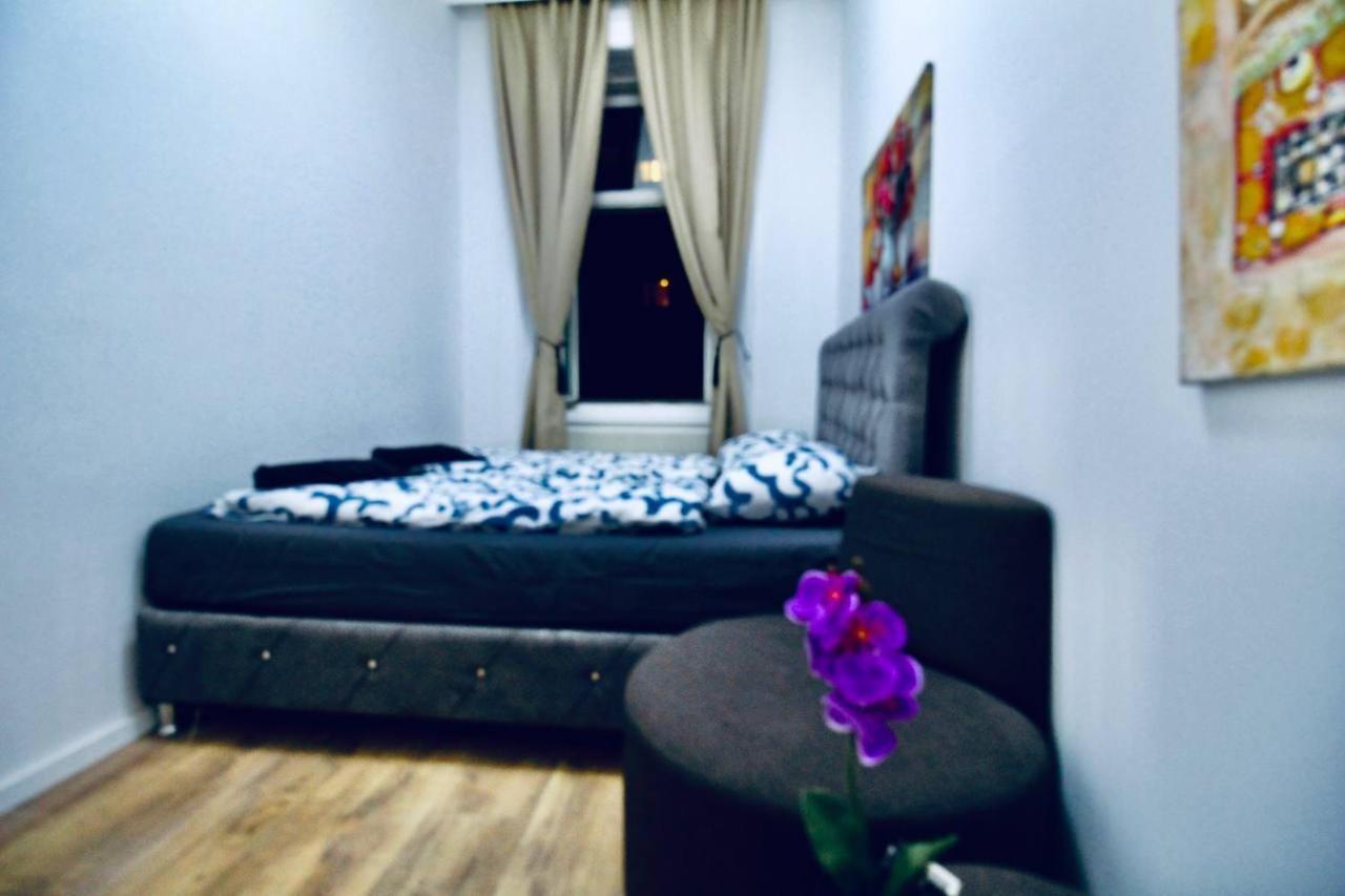 Modern Double Room Js A ウィーン エクステリア 写真
