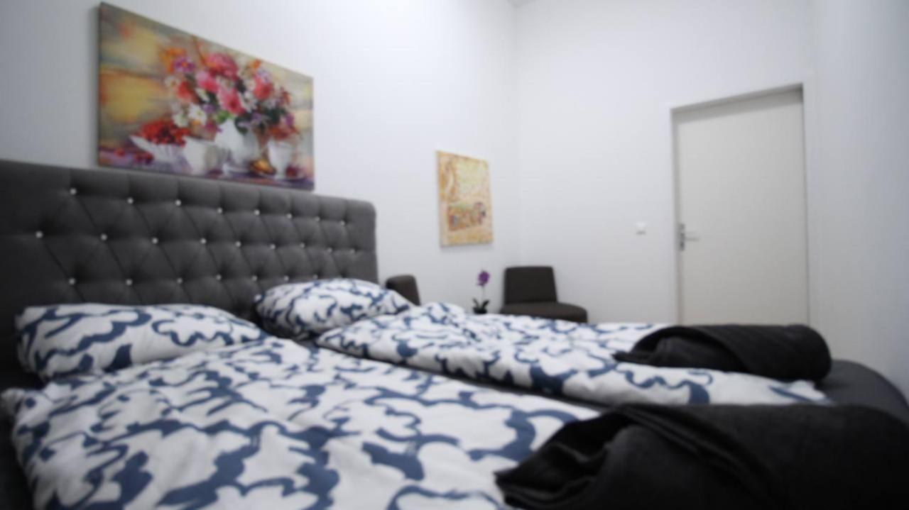 Modern Double Room Js A ウィーン エクステリア 写真